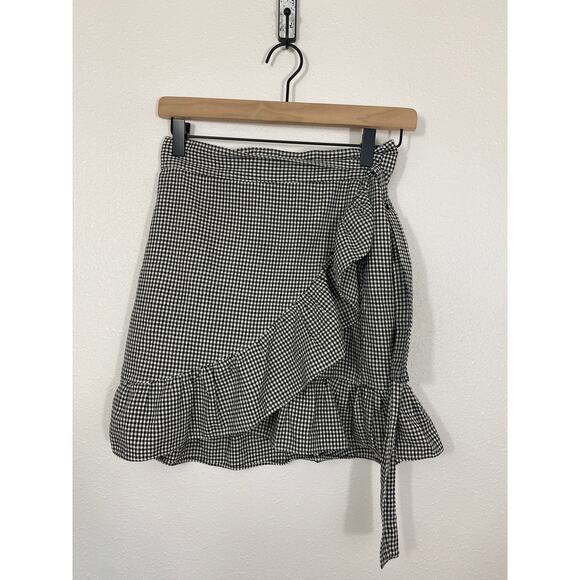 Storia Black White Check Wrap Mini Skirt Ruffle Hem Size Small - Picture 1 of 8